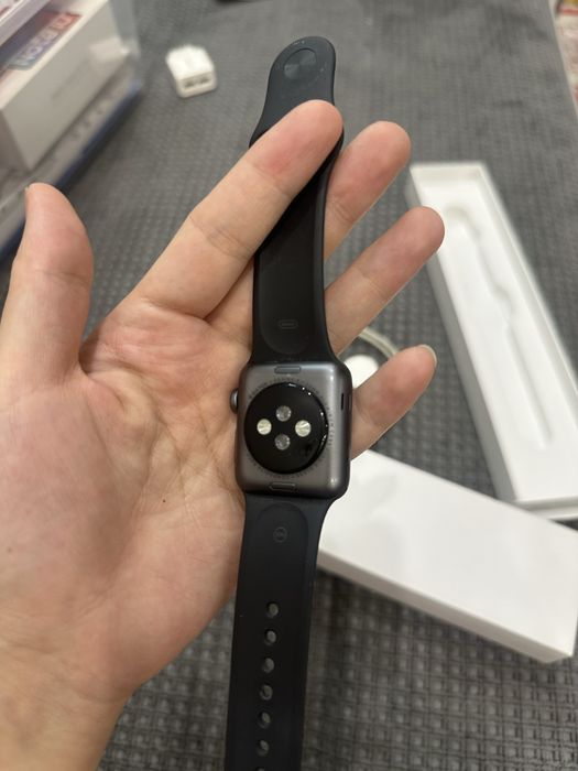 Продается Apple watch 38мм