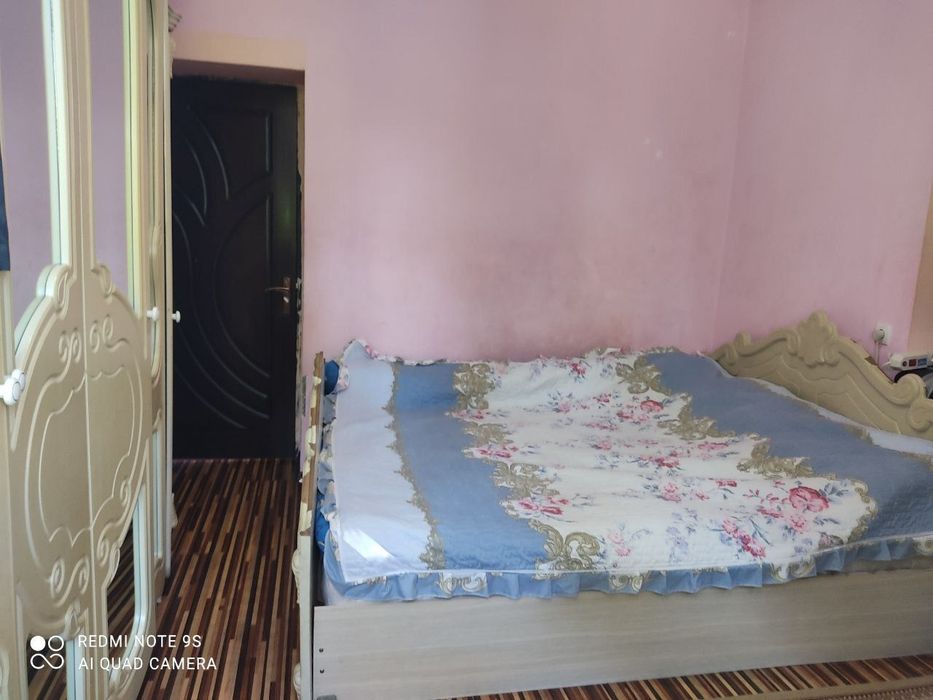 СРОЧНО!!! Продается двухкомнатная квартира переделанная в трёхкомнатну