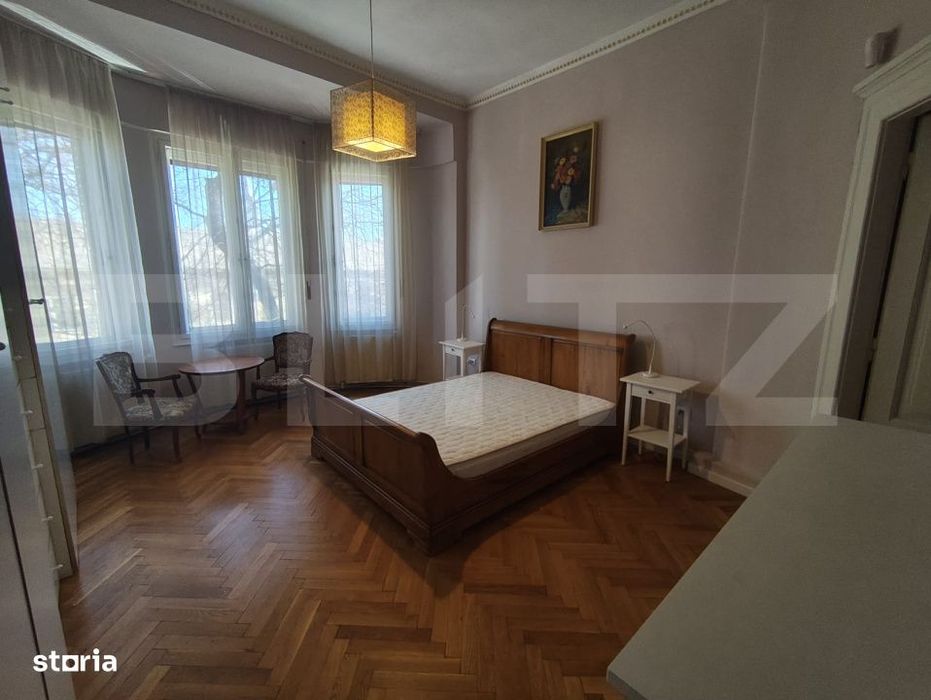 De inchiriat apartament lux zona ultracentrala cu garaj si loc de parc