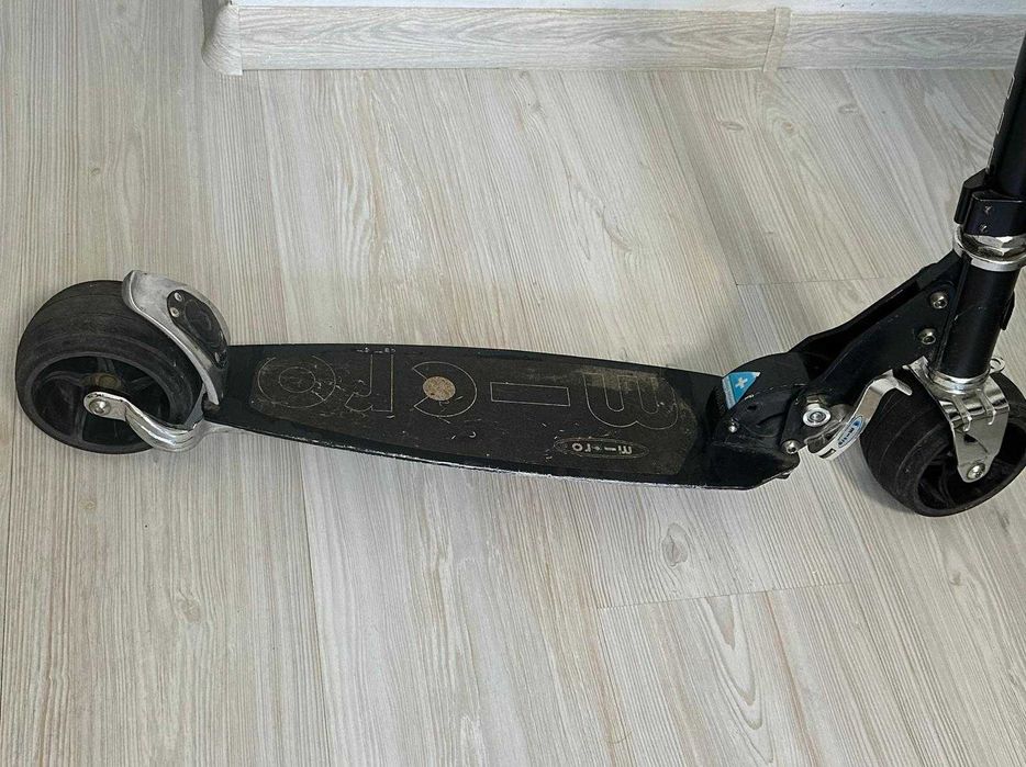 Trotinetă Micro Rocket Black – demontabilă, stare bună