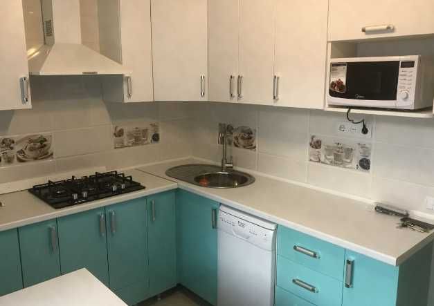 Дава се под наем Тристаен апартамент в Бургас, Зорница - 85 кв.м за 341.7 € - Снимка #1