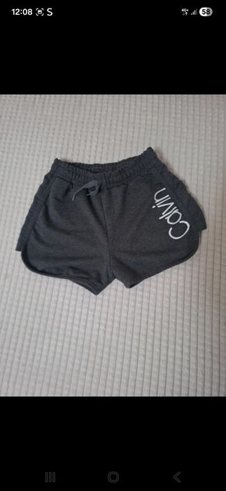 Pantaloni scurti femei