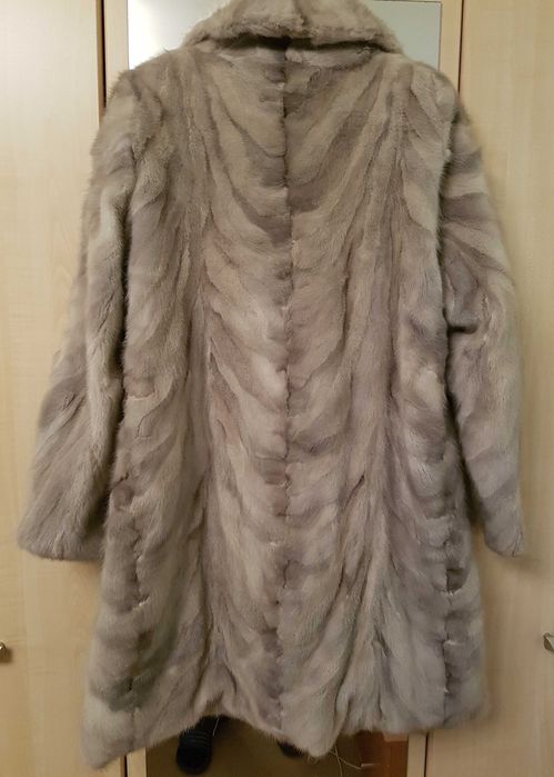 Нова по-ниска цена на палто от сребърна лисица