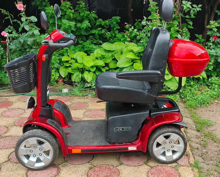 Carucior persoane cu handicap
