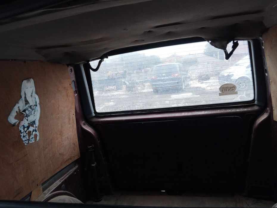 Dezmembrari  Mercedes-Benz VITO / V-CLASS (W638)  1996  > 2003 112 CD