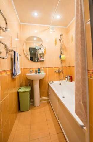 Дава се под наем Двустаен апартамент в Пловдив, Изгрев - 65 кв.м за 306 € - Снимка #2