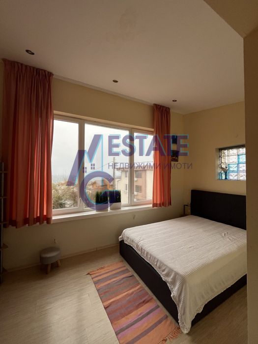 Продава се Къща в с. Синеморец, Област Бургас - 390 кв.м за 975 €/кв.м - Снимка #8