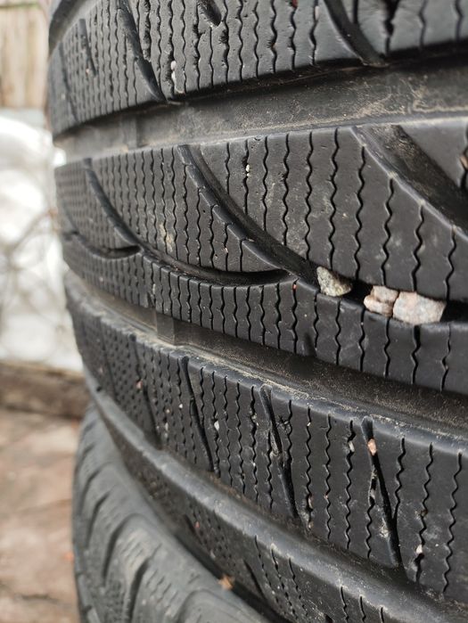 Резина 275/45/20