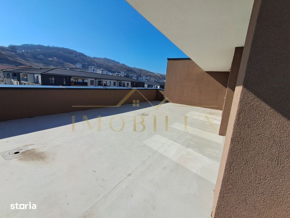 Apartament 4 camere, bloc nou, terasa 88 mp, zona Eroilor