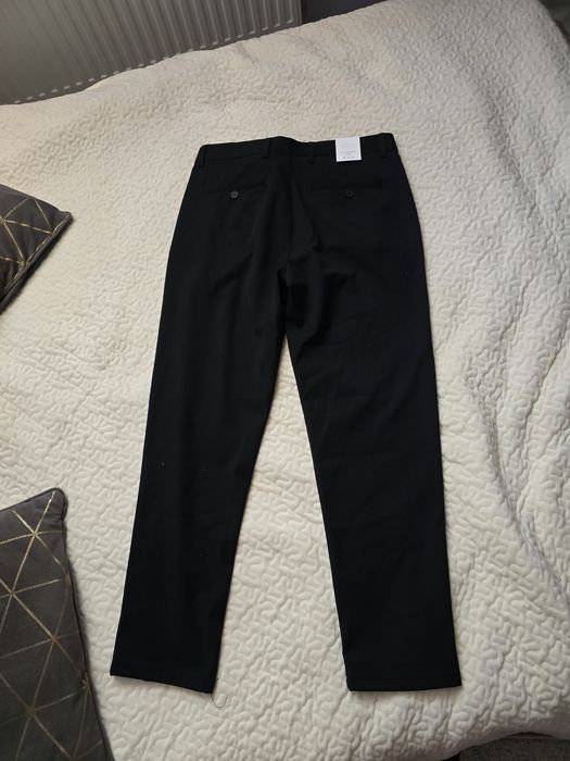 Pantaloni de stofa negri zara noi cu eticheta