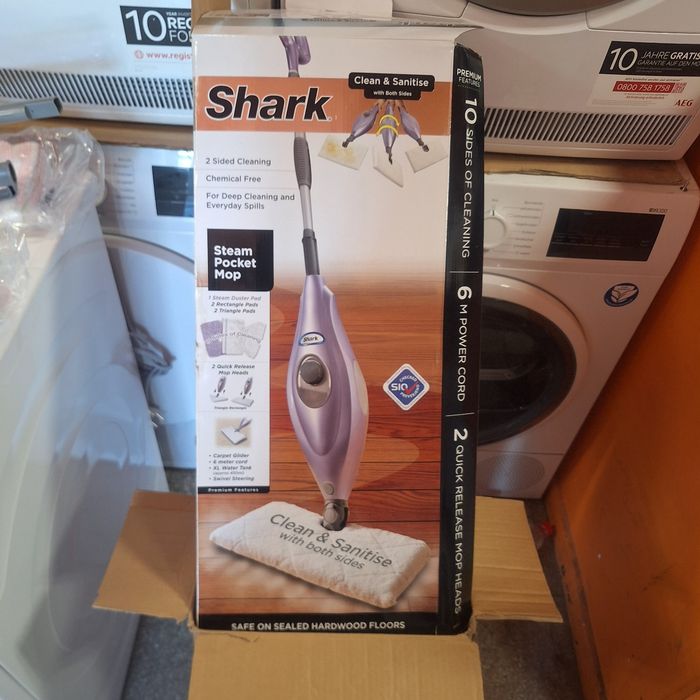 Парочистачка Shark 4 бара 1550 вата - нова