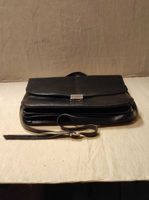 Мъжка кожена бизнес чанта -ежедневна-правоъгълен дизайн-и за през рамо