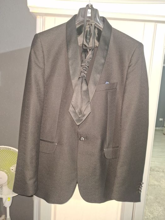 Costum mire/nas marimea 54