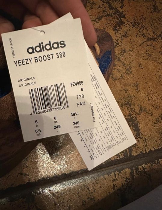 Adidas Yeezy Boost 380 originali