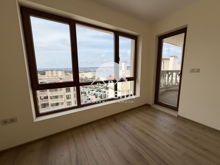 Продава се Тристаен апартамент в Варна, Аспарухово - 91 кв.м за 925 €/кв.м - Снимка #7