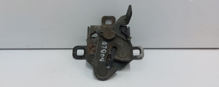 Broasca capota Fiat Doblo prima generatie (facelift) seria