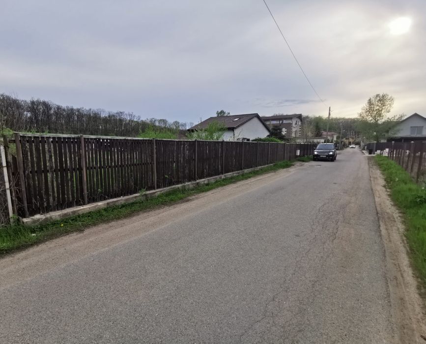 Teren Petresti-Corbeanca  974mp-85000€