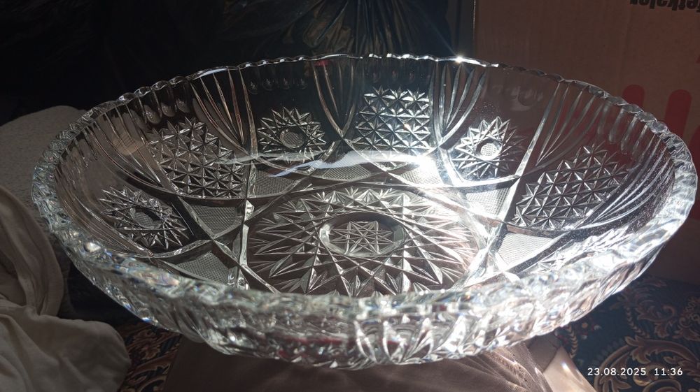 Продам хрусталь новая