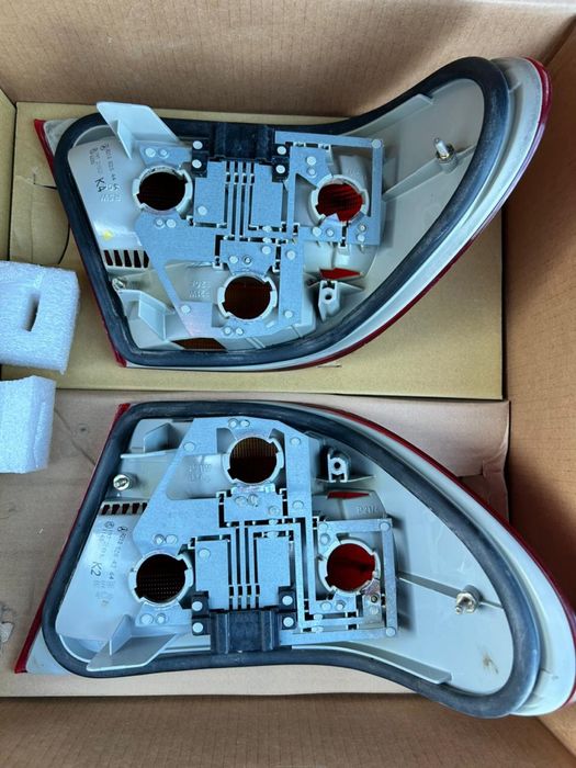 Задние фонари Мерседес w210