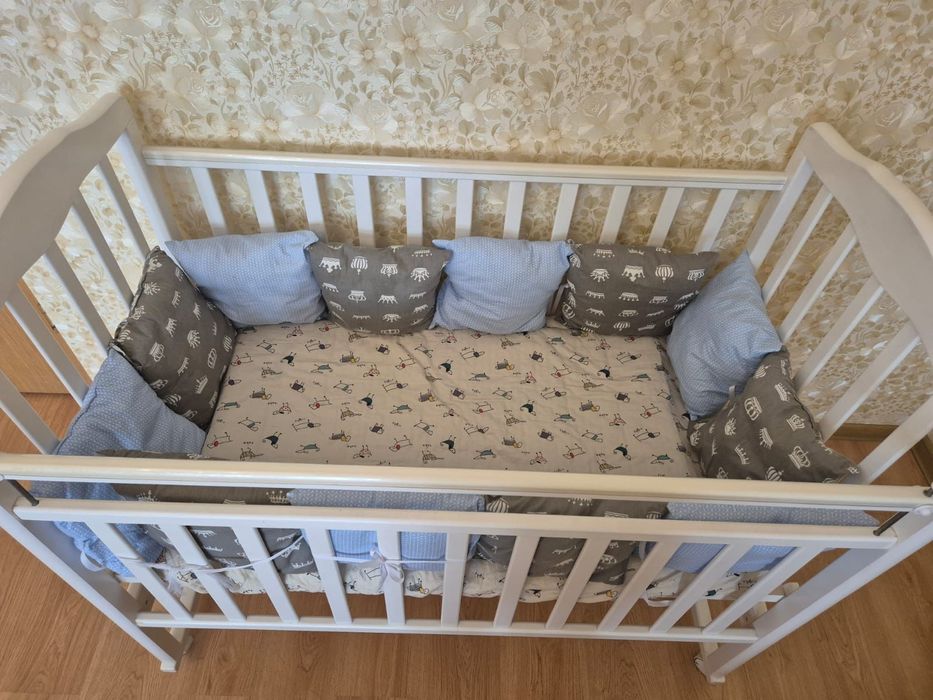 Продается детская кроватка - манеж