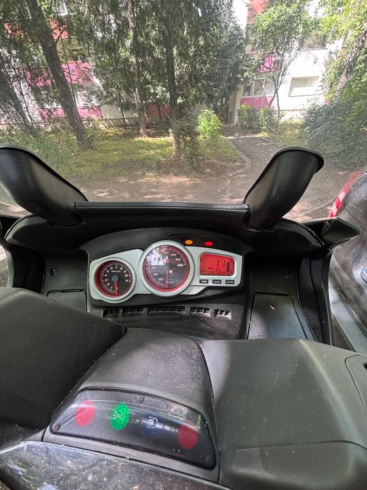 Aprilia SR Max 300cc