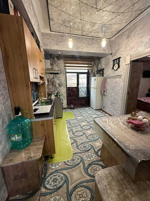 2 хоналик квартира 2 кават кирпичный дом, крытый, мега маркет