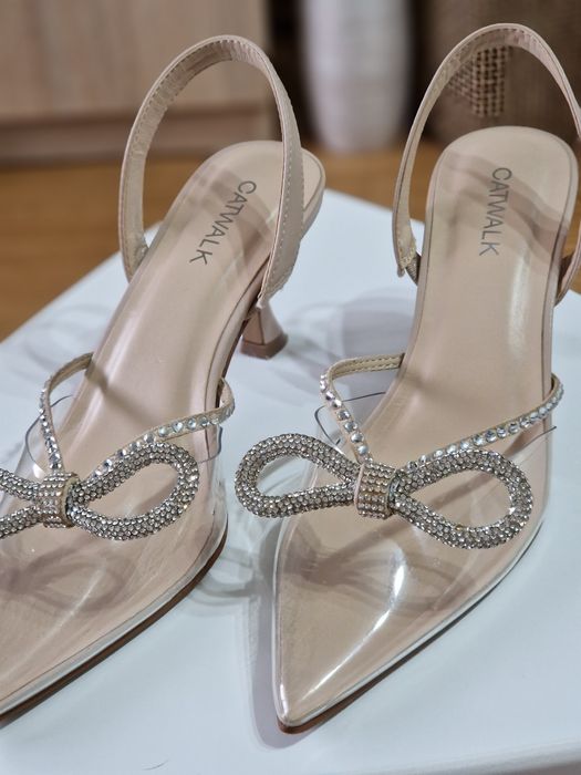 Vand Pantofi Catwalk