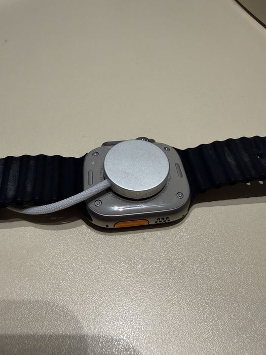 Apple Watch Ultra-1