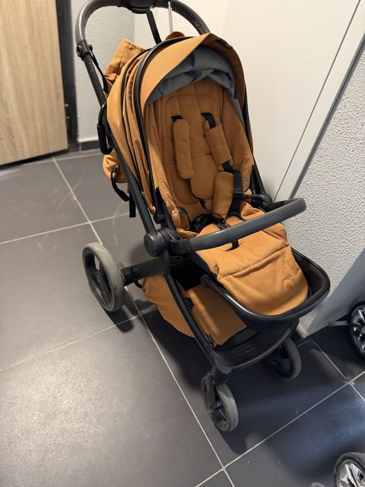 Продам коляску anex Type 2в1