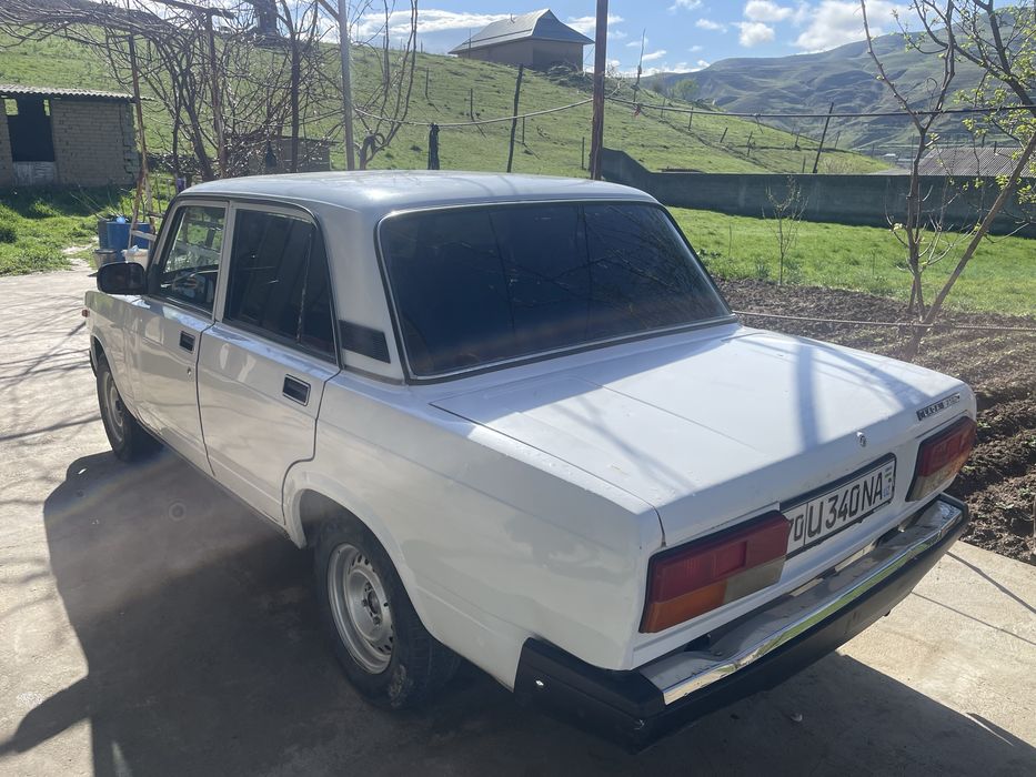 Ваз 2105 07 килинган 1985 йил пропан докумтални юриб турган мошина