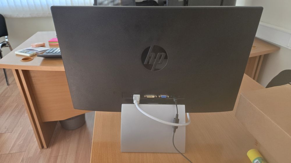 Могитор HP Pavilion 22xi
Модель: