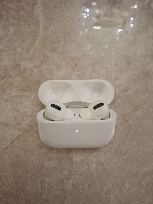 AirPods Pro 1 ого поколения