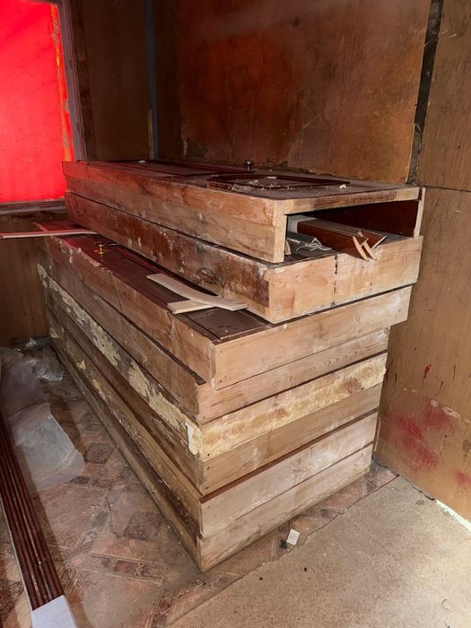 Двери деревянные