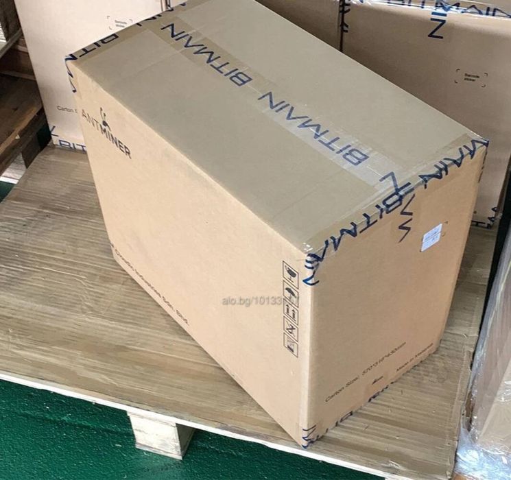 Bitmain Antminer L9 17Gh / 3300W.