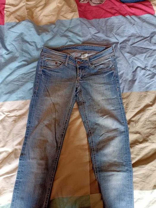 Дамски дънки - Zara Basic, Mango, Stradivarius, HM - Топ цени !