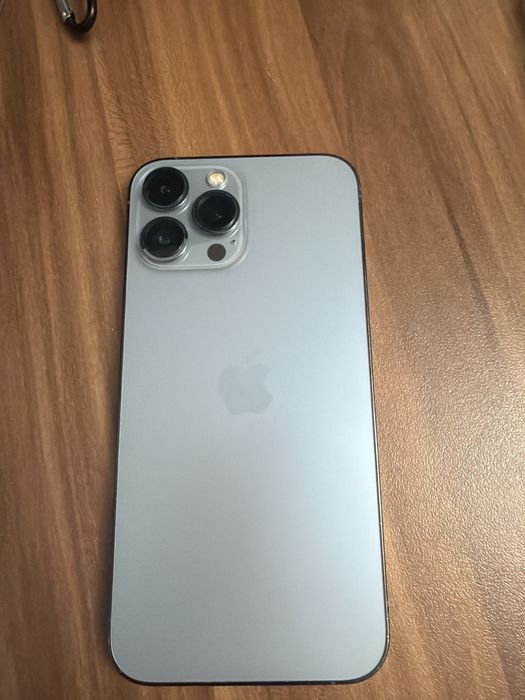 Iphone 13 pro max sierra blue