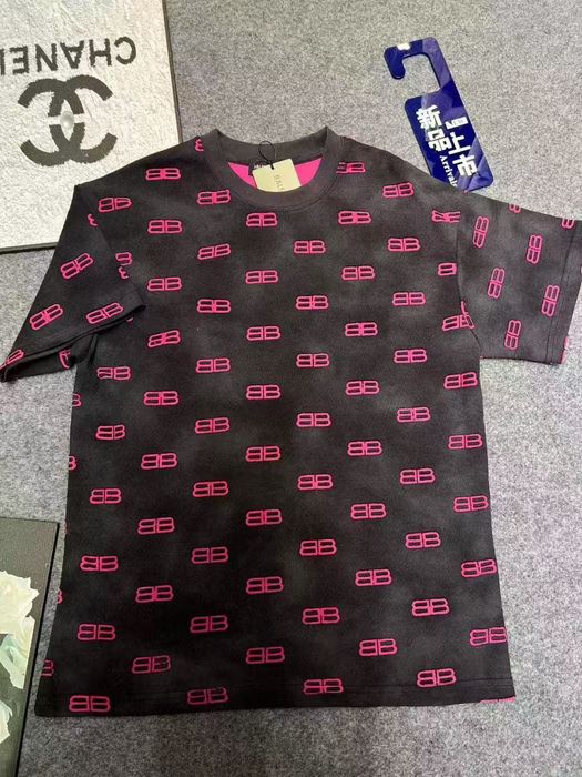 тениски balenciaga обърсайз