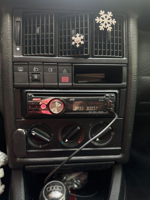 Продам Ауди 80 B4