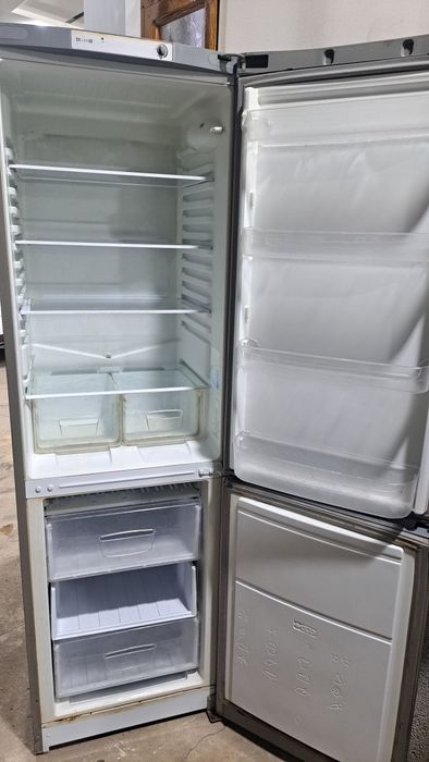 Haladelnik Indesit