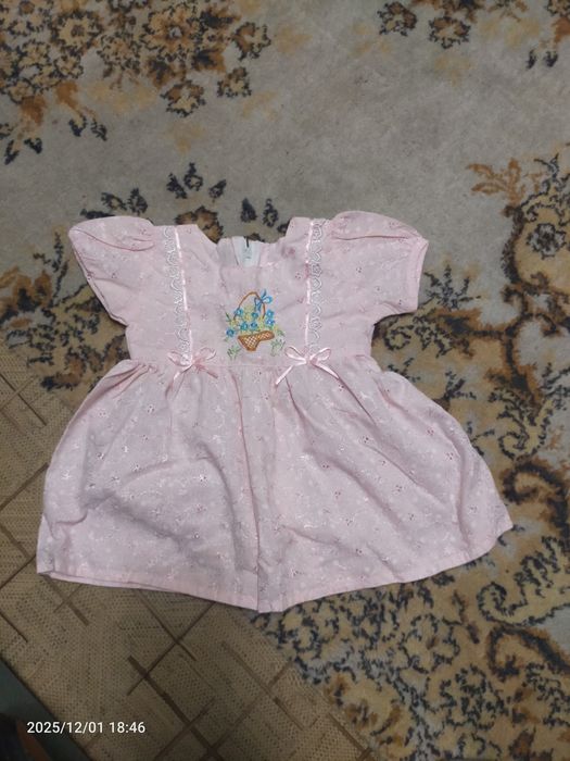 Продам нарядные детские платья