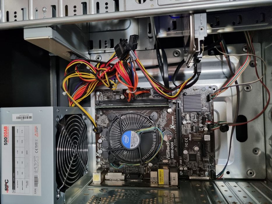 Unitate centrală PC