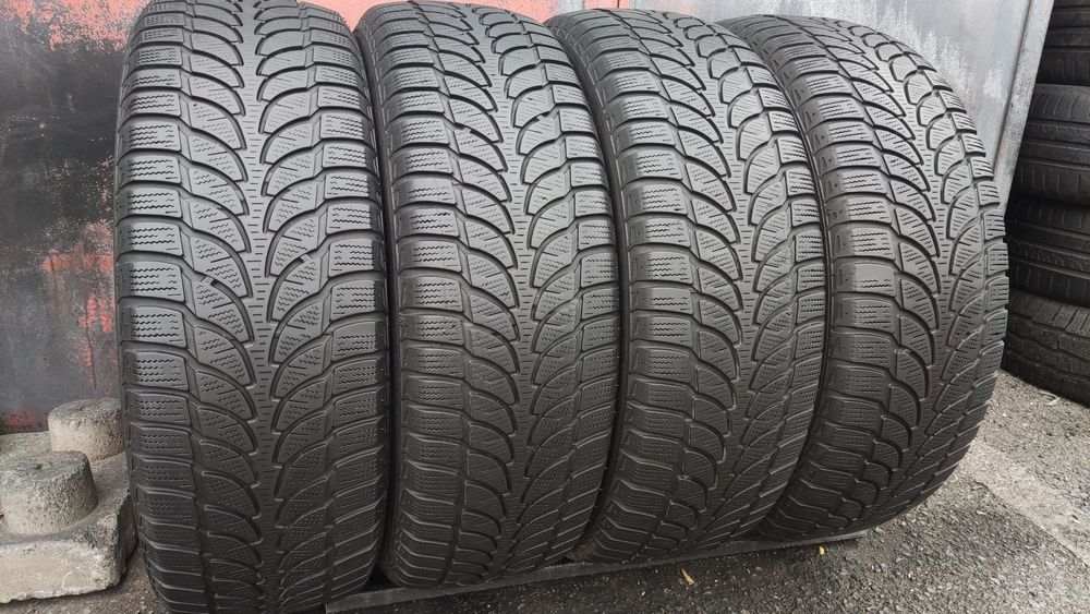 4бр.зимни гуми 215/65/16 Bridgestone Blizzak 
dot21
6.8mm
Добро състоя