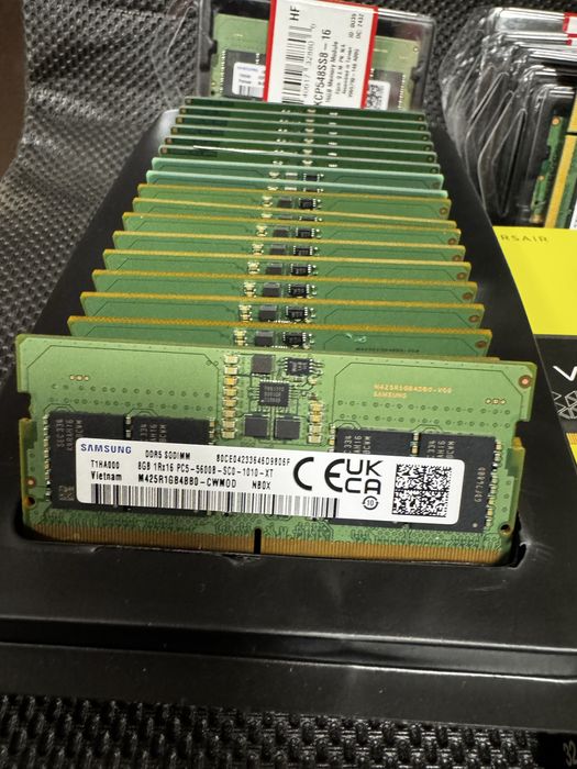 Memorii ram ddr4 diferite modele sodim