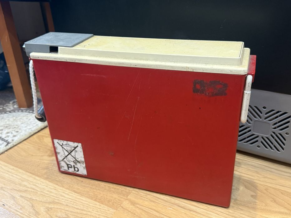 Продам гелевый аккумулятор тяговый 100 Ач