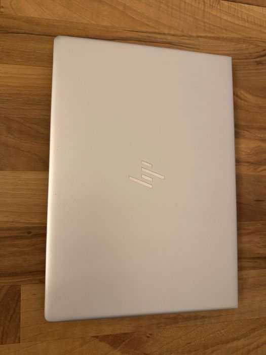 Laptop HP , i5 8Th nou