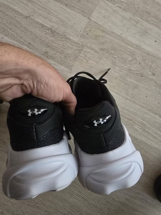 Under  armour sneakers