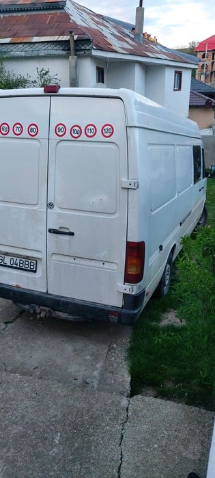 Vand wv LT 35 cu locuri 8 plus 1 plus marfa in 3 panouri