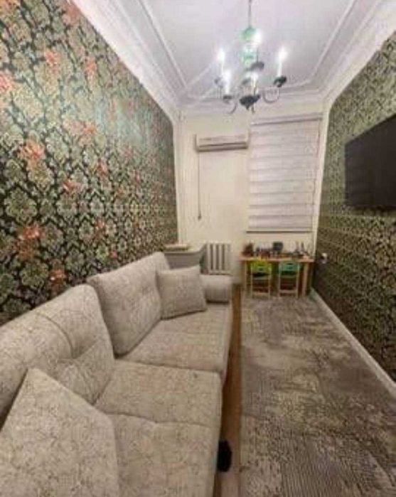 Продажа 3/5/9 75кв  Ор-р Метро Ойбек Ул.Афросиоб Габус Ор-р 3/5/9 75кв