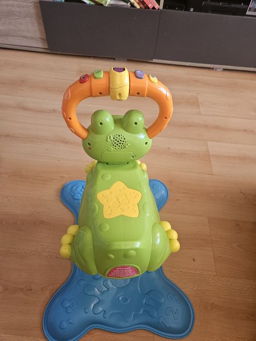 VTech Bounce & Laugh Frog – музикална жаба за скачане / активна бебешка играчка