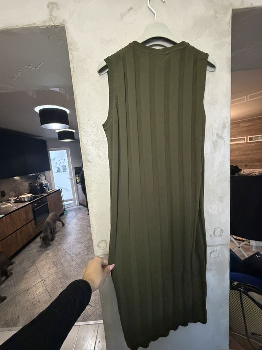 Max Mara страхотна рокля